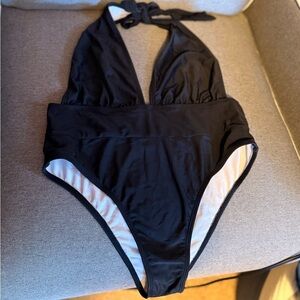 Black one piece swimsuit - L